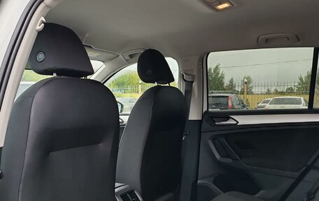 Volkswagen Tiguan II, 2018 год, 1 749 000 рублей, 9 фотография