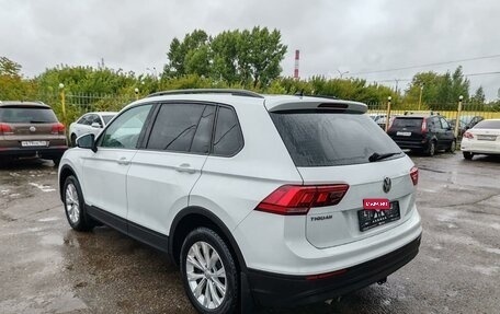 Volkswagen Tiguan II, 2018 год, 1 749 000 рублей, 4 фотография
