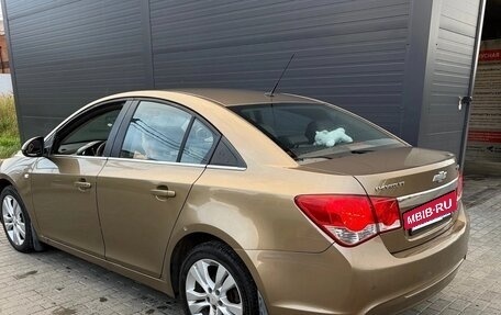 Chevrolet Cruze II, 2013 год, 680 000 рублей, 4 фотография