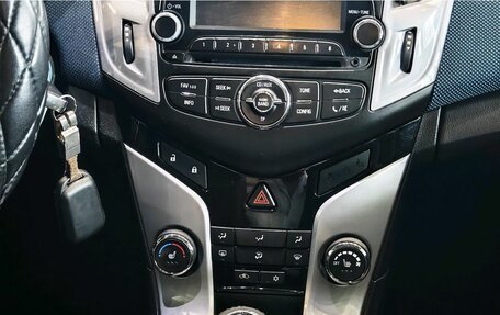 Chevrolet Cruze II, 2013 год, 600 000 рублей, 17 фотография