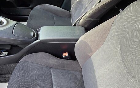 Toyota Prius, 2014 год, 1 300 000 рублей, 8 фотография