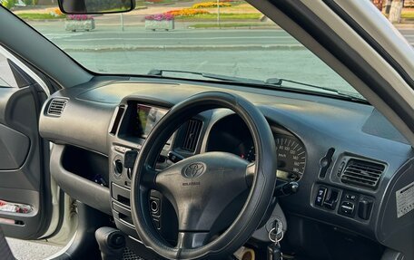 Toyota Probox I, 2002 год, 580 000 рублей, 3 фотография