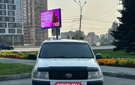 Toyota Probox I, 2002 год, 580 000 рублей, 2 фотография