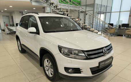 Volkswagen Tiguan I, 2014 год, 980 000 рублей, 3 фотография