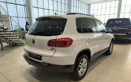 Volkswagen Tiguan I, 2014 год, 980 000 рублей, 6 фотография