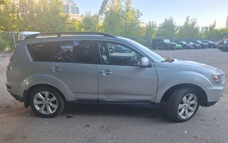 Mitsubishi Outlander III рестайлинг 3, 2011 год, 1 250 000 рублей, 8 фотография