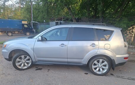 Mitsubishi Outlander III рестайлинг 3, 2011 год, 1 250 000 рублей, 7 фотография