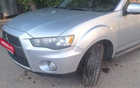 Mitsubishi Outlander III рестайлинг 3, 2011 год, 1 250 000 рублей, 5 фотография