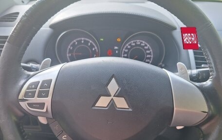 Mitsubishi Outlander III рестайлинг 3, 2011 год, 1 250 000 рублей, 15 фотография