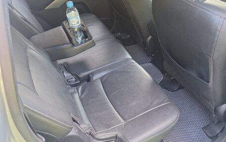 Mitsubishi Outlander III рестайлинг 3, 2011 год, 1 250 000 рублей, 18 фотография