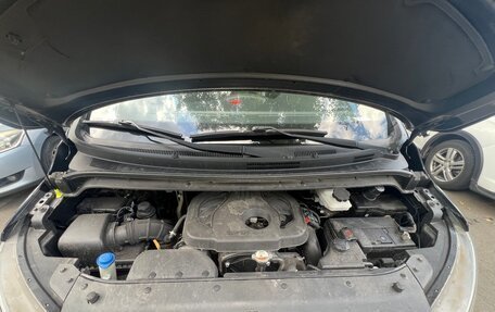 Hyundai Grand Starex Grand Starex I рестайлинг 2, 2019 год, 3 200 000 рублей, 2 фотография