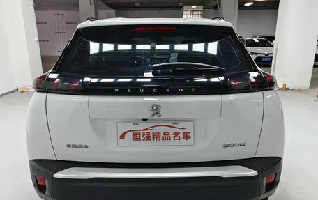 Peugeot 2008 II, 2023 год, 1 440 000 рублей, 6 фотография
