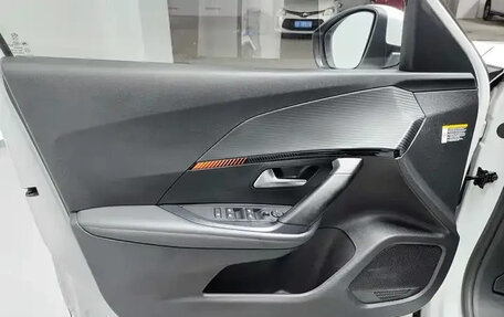 Peugeot 2008 II, 2023 год, 1 440 000 рублей, 9 фотография