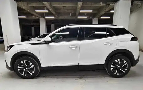 Peugeot 2008 II, 2023 год, 1 440 000 рублей, 5 фотография