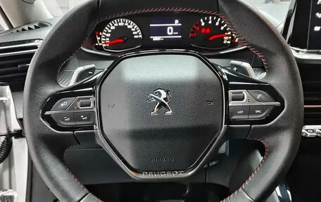 Peugeot 2008 II, 2023 год, 1 440 000 рублей, 15 фотография