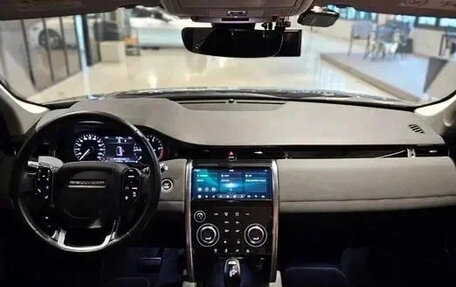 Land Rover Discovery Sport I рестайлинг, 2021 год, 2 093 008 рублей, 9 фотография