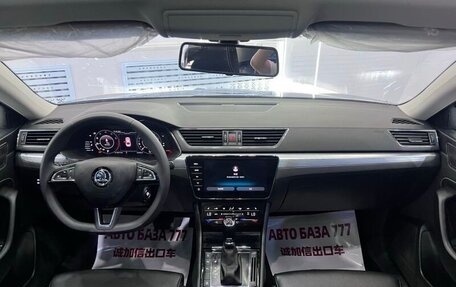 Skoda Superb III рестайлинг, 2022 год, 2 290 000 рублей, 16 фотография