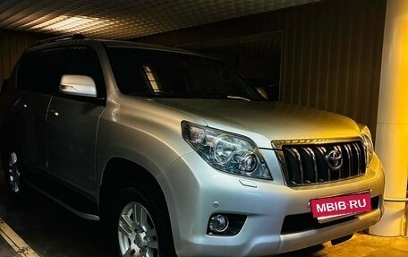 Toyota Land Cruiser Prado 150 рестайлинг 2, 2011 год, 2 990 000 рублей, 5 фотография