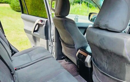 Toyota Land Cruiser Prado 150 рестайлинг 2, 2011 год, 2 990 000 рублей, 20 фотография