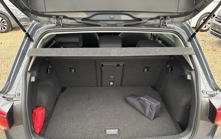 Volkswagen Golf VIII, 2023 год, 1 992 000 рублей, 8 фотография