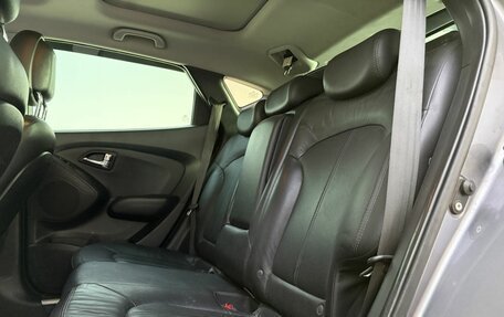Hyundai ix35 I рестайлинг, 2011 год, 1 100 000 рублей, 15 фотография