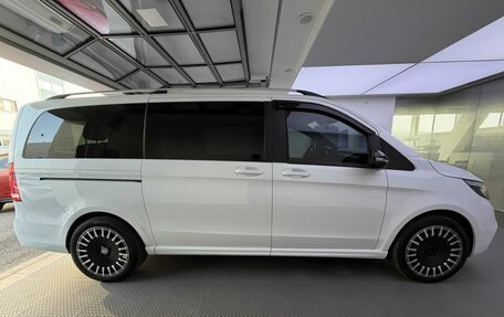Mercedes-Benz V-Класс, 2018 год, 4 779 000 рублей, 5 фотография