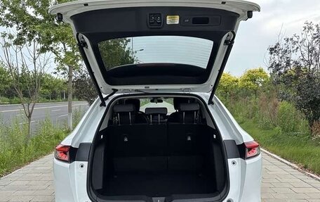 Honda Vezel, 2023 год, 1 600 000 рублей, 7 фотография