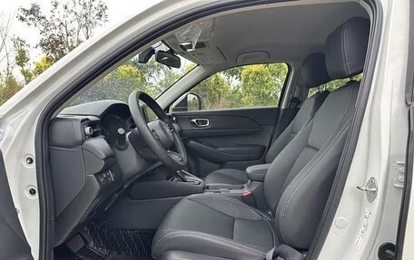 Honda Vezel, 2023 год, 1 600 000 рублей, 19 фотография