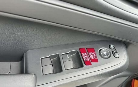 Honda Vezel, 2023 год, 1 600 000 рублей, 18 фотография