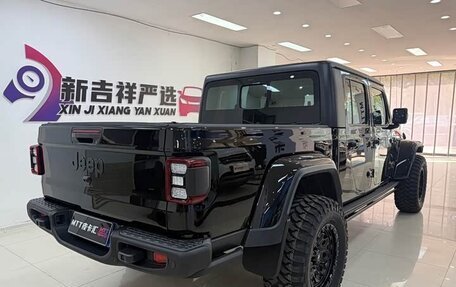 Jeep Gladiator, 2022 год, 9 505 579 рублей, 17 фотография