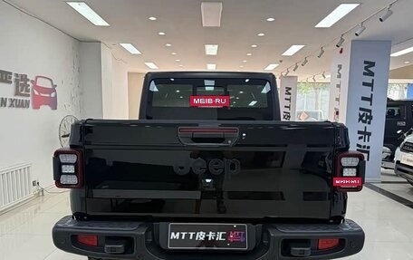 Jeep Gladiator, 2022 год, 9 505 579 рублей, 16 фотография