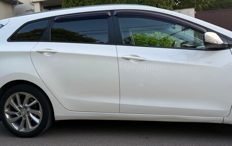 Hyundai i30 II рестайлинг, 2013 год, 900 000 рублей, 2 фотография