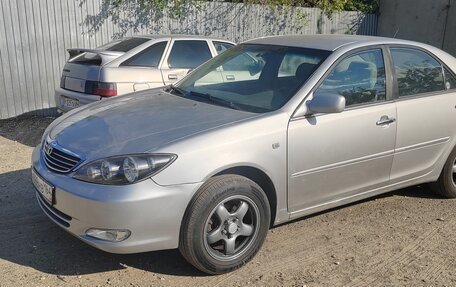 Toyota Camry V40, 2004 год, 450 000 рублей, 2 фотография
