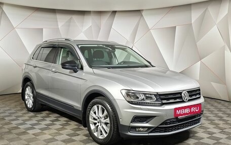 Volkswagen Tiguan II, 2019 год, 2 575 000 рублей, 3 фотография