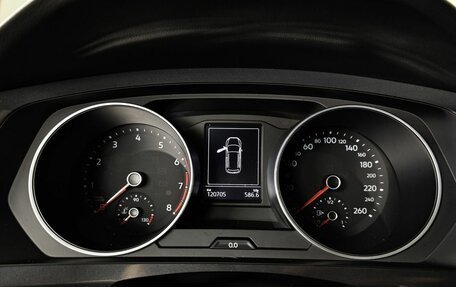 Volkswagen Tiguan II, 2019 год, 2 575 000 рублей, 18 фотография