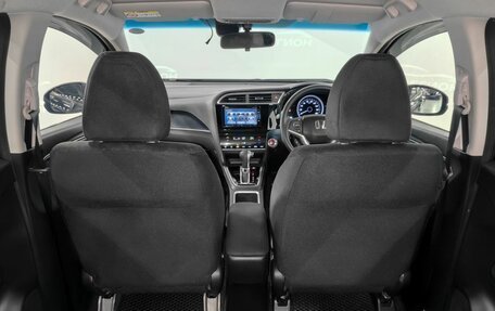 Honda Shuttle II, 2019 год, 1 500 000 рублей, 16 фотография