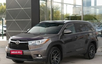 Toyota Highlander III, 2015 год, 2 800 000 рублей, 1 фотография