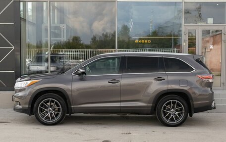 Toyota Highlander III, 2015 год, 2 800 000 рублей, 8 фотография