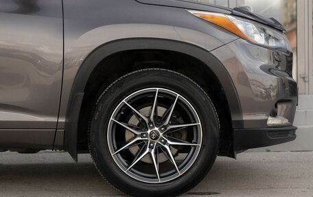 Toyota Highlander III, 2015 год, 2 800 000 рублей, 9 фотография