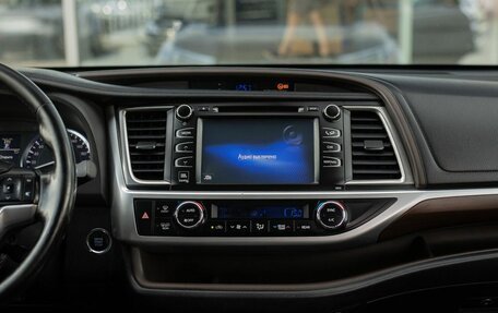 Toyota Highlander III, 2015 год, 2 800 000 рублей, 14 фотография