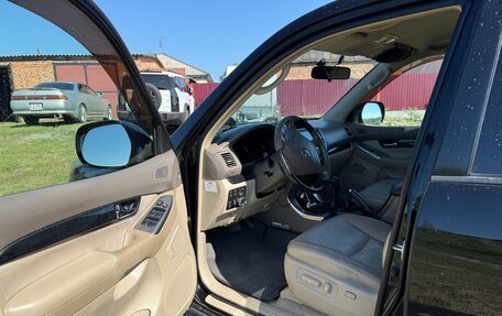 Toyota Land Cruiser Prado 120 рестайлинг, 2008 год, 2 530 000 рублей, 5 фотография