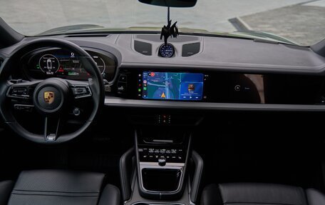 Porsche Cayenne III, 2023 год, 15 600 000 рублей, 8 фотография