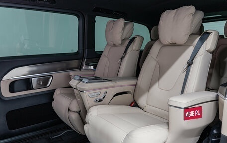 Mercedes-Benz V-Класс, 2026 год, 15 390 000 рублей, 22 фотография