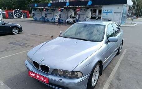 BMW 5 серия, 2002 год, 850 000 рублей, 2 фотография