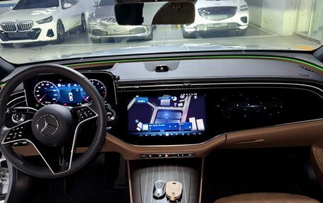Mercedes-Benz E-Класс, 2025 год, 13 990 000 рублей, 9 фотография