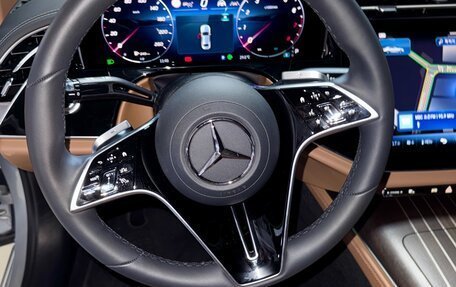 Mercedes-Benz E-Класс, 2025 год, 13 990 000 рублей, 11 фотография