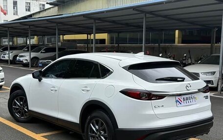 Mazda CX-4, 2022 год, 2 194 000 рублей, 6 фотография