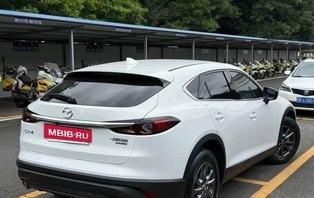 Mazda CX-4, 2022 год, 2 194 000 рублей, 4 фотография