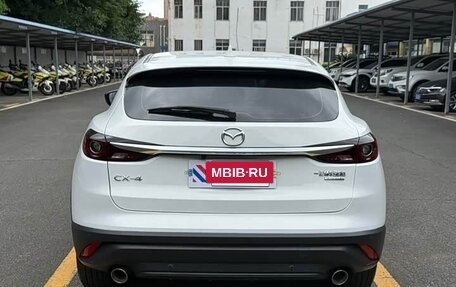 Mazda CX-4, 2022 год, 2 194 000 рублей, 5 фотография