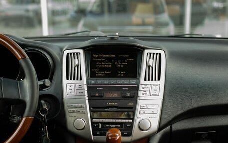 Lexus RX II рестайлинг, 2004 год, 1 070 000 рублей, 13 фотография